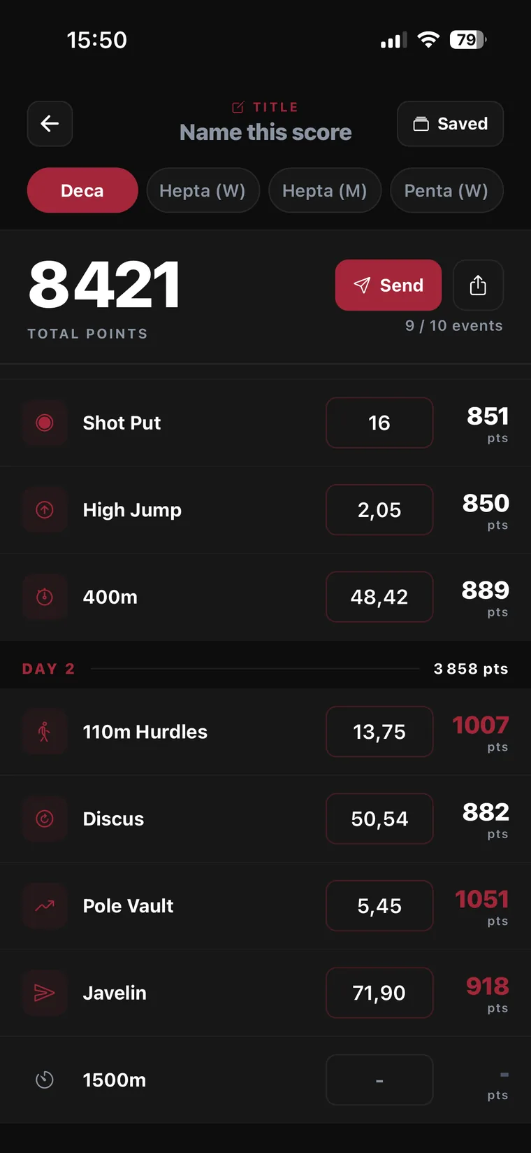 Le même calculateur dans l'application Atra : un décathlon à 8 421 points sur neuf des dix épreuves, avec la perche à 5,45 m valant 1 051 points.
